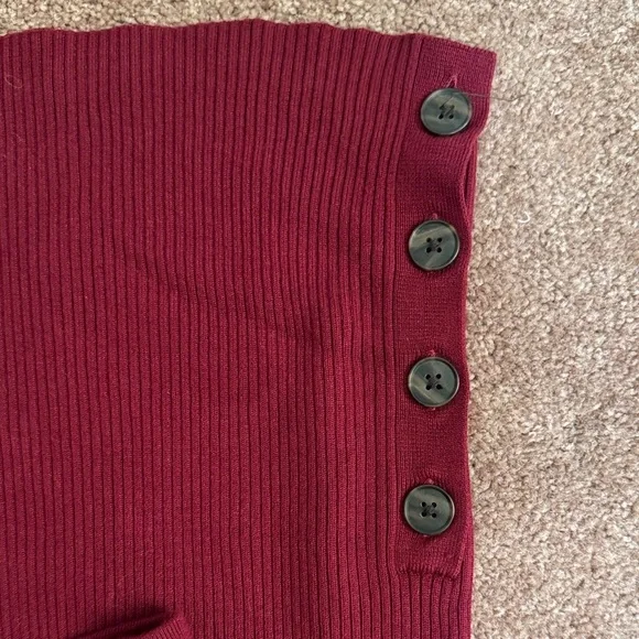 NWOT Anthropologie Deep Red Knitwear Pull On Cropped Wide Leg Button Accents - Picture 5 of 10
